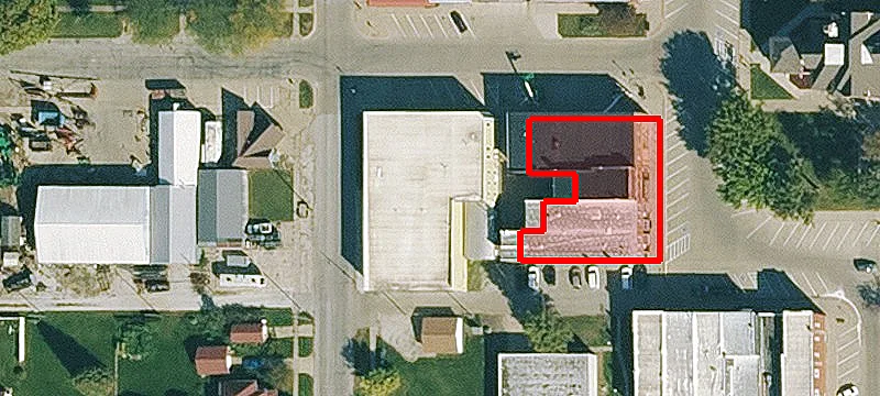 108 Iowa St