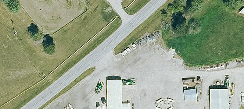 Bloomfield, IA 52537