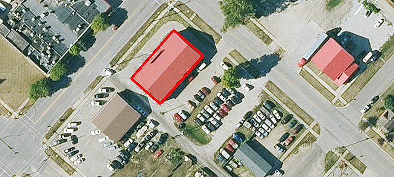 1304 Commercial St