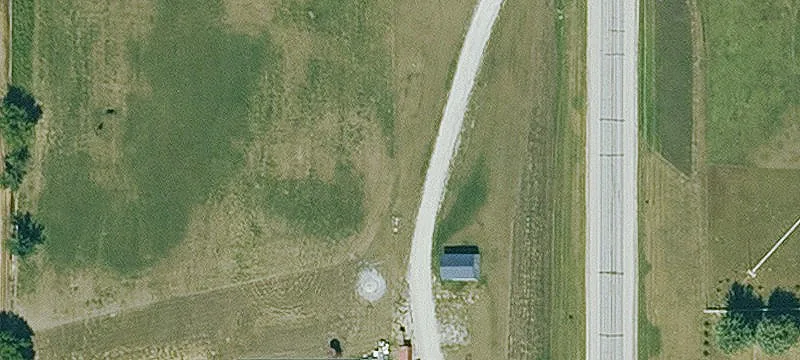 Bloomfield, IA 52537