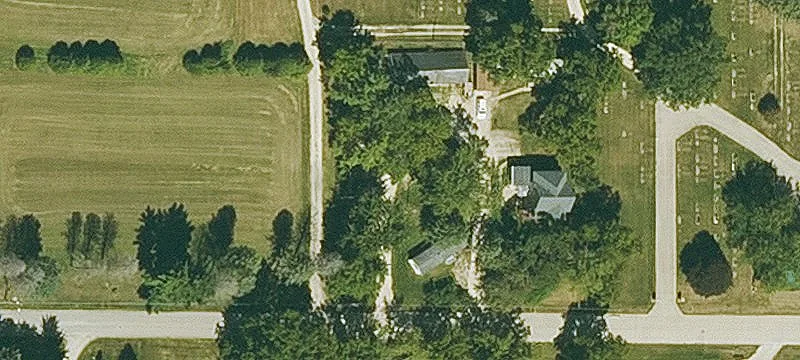 422 Linden St