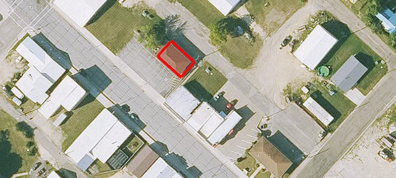 749 Main St