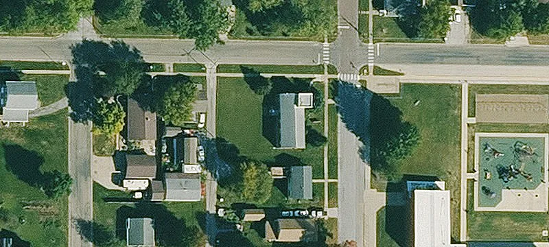 820 Elm St