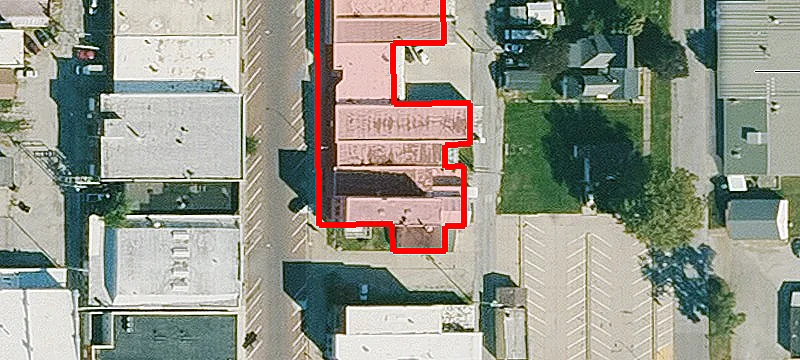 213 Pne St