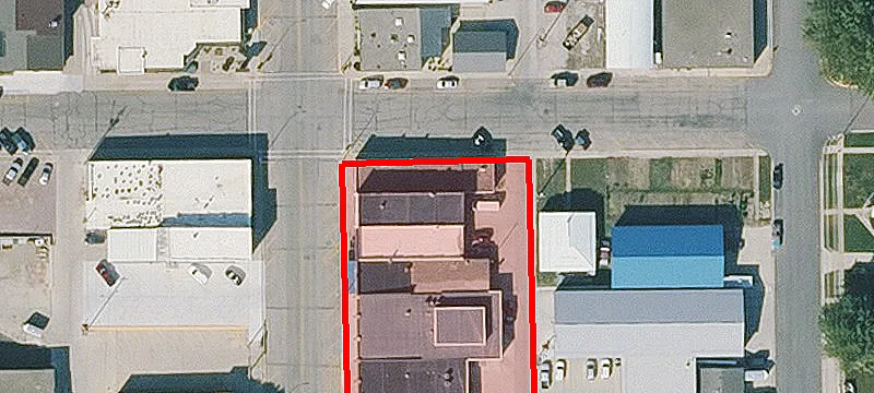 1044 Main St