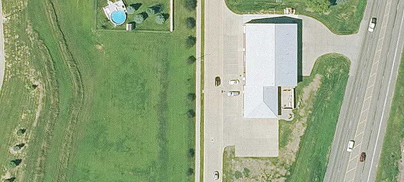 Hinton, IA 51024