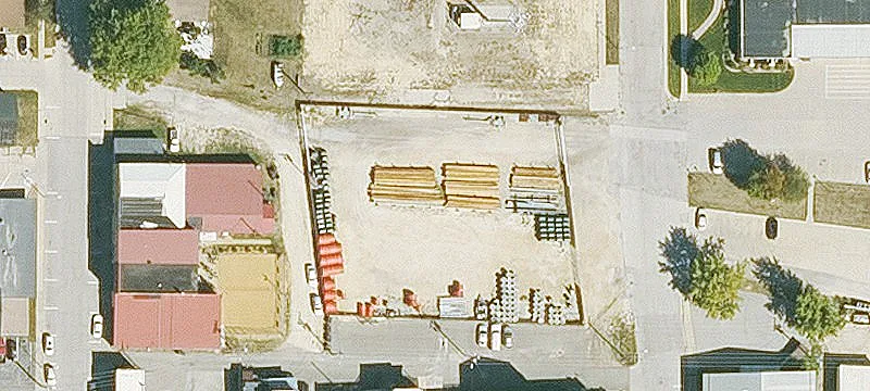 Anamosa, IA 52205