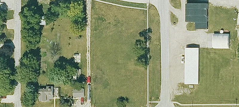 Earlham, IA 50072