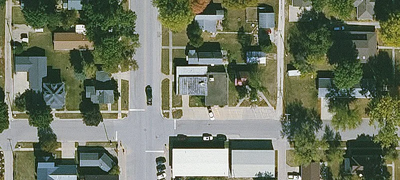 102 Grundy Ave