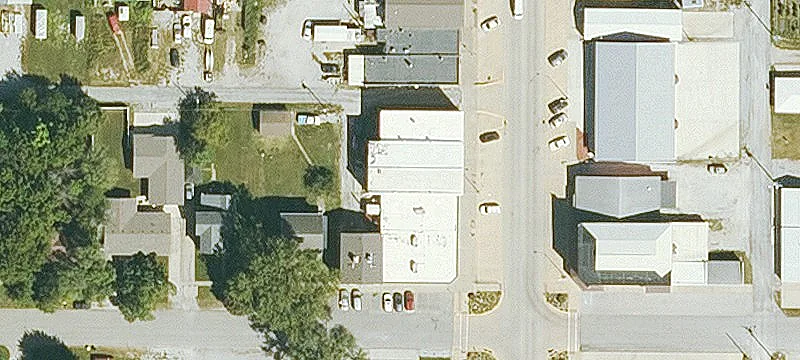 105 Devoe St