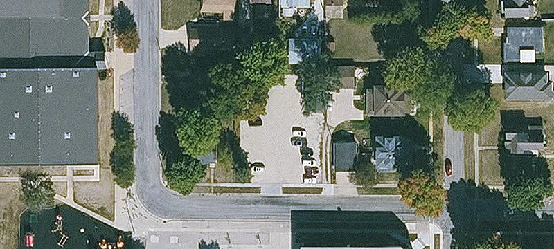 805 J Ave
