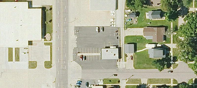 200 5th NW Ave