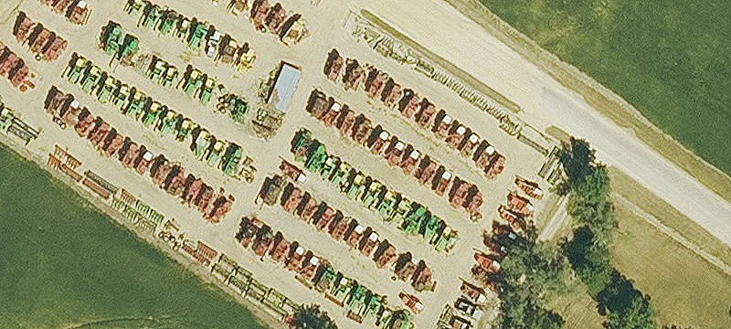 Monmouth, IA 52309