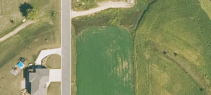 Luxemburg, IA 52056