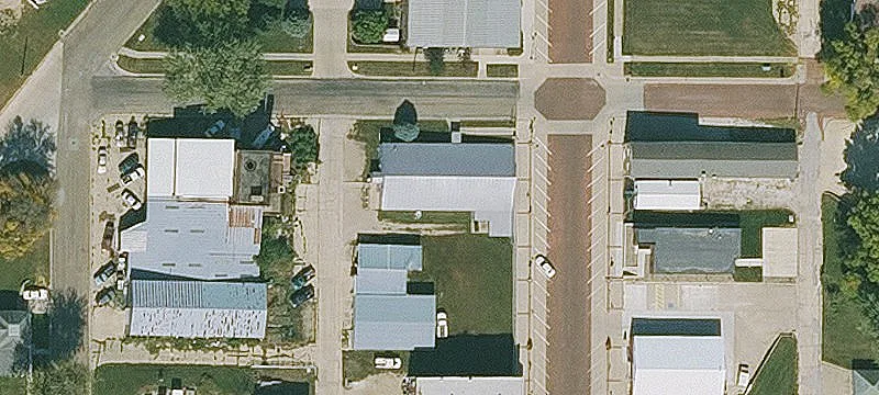 201 Main St