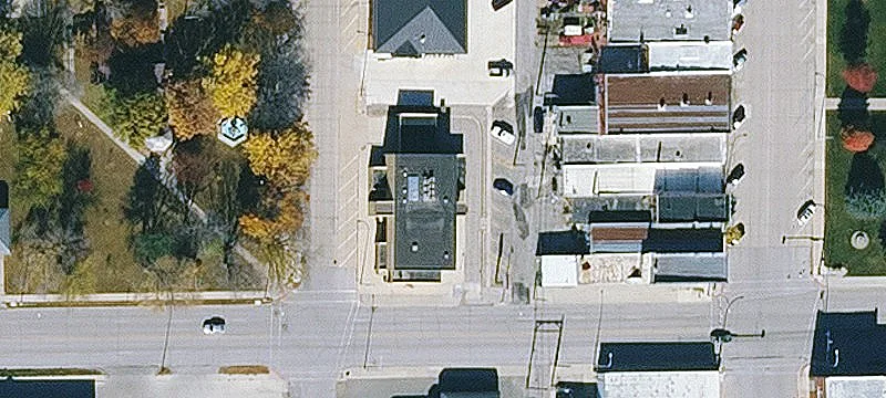 119 Central W Ave