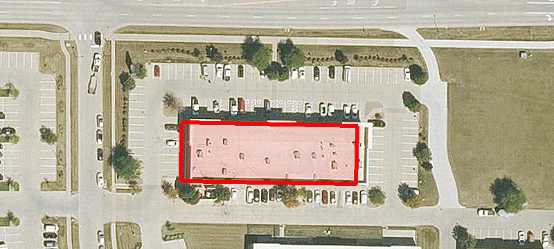 780 Community Dr