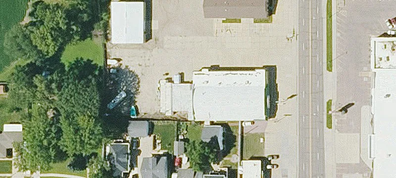 17 5th NW Ave