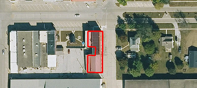 400 Main St