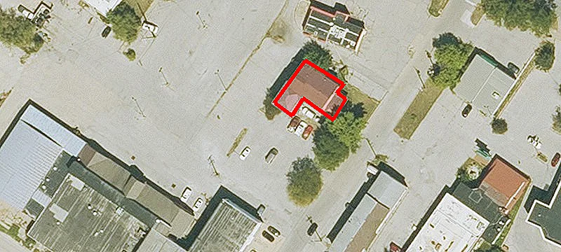108 2nd Ave