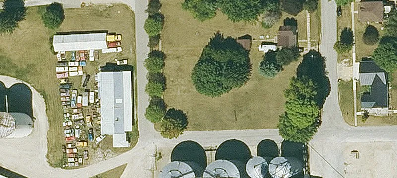 621 Mechanic St