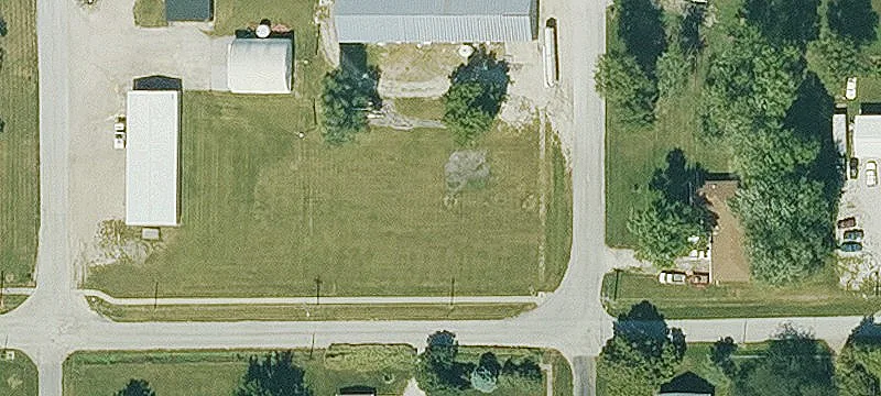 Earlham, IA 50072