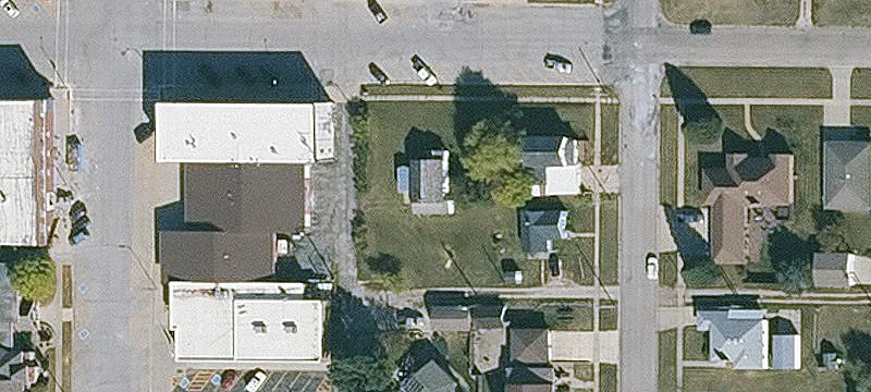 306 Main St