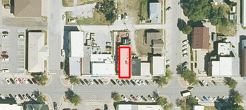 122 Main St