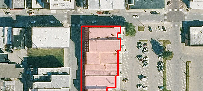 121 Maple St