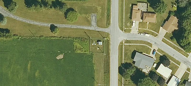 6251 Wapsi SE Ave