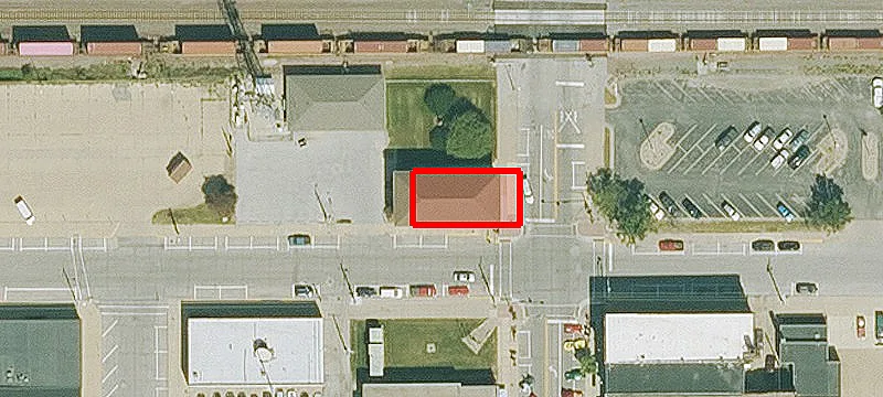 903 Story St