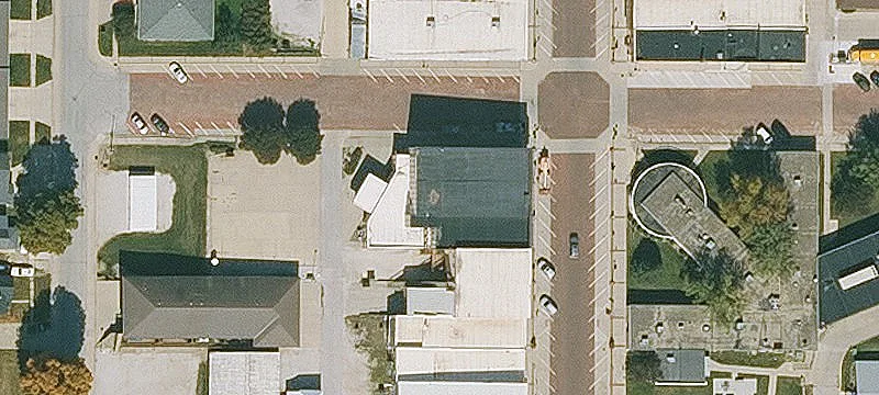 401 Main St