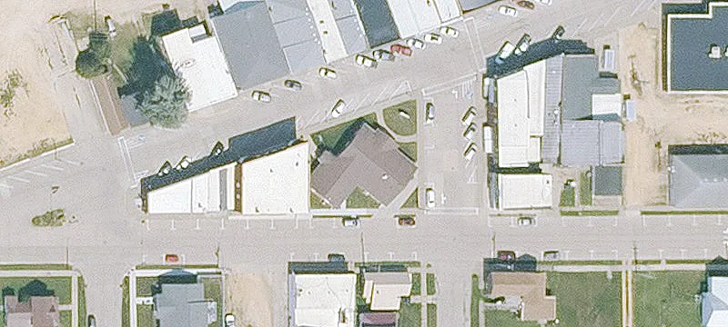 3 Elliot St