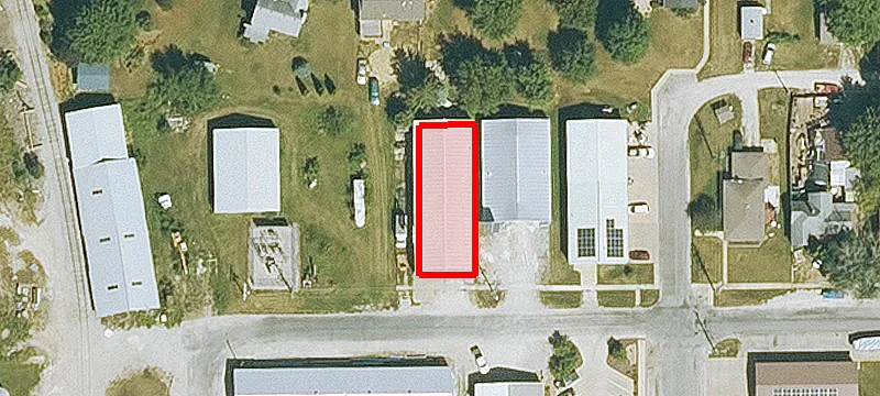 110 Oak St