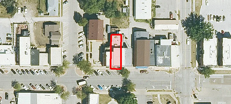 208 Main St