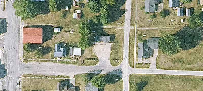 Wadena, IA 52169
