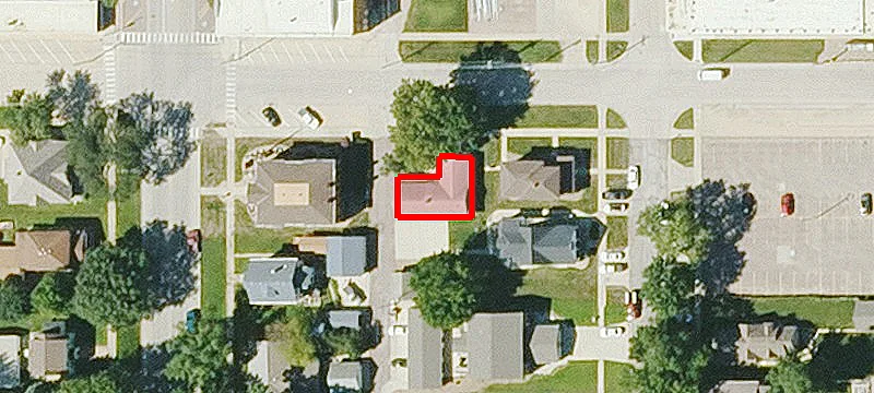 16 2nd SE St