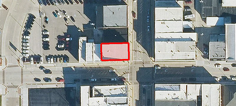100 Main St