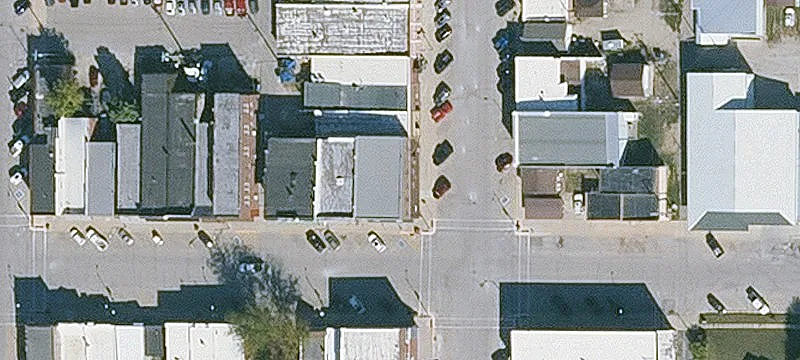 401 Main St