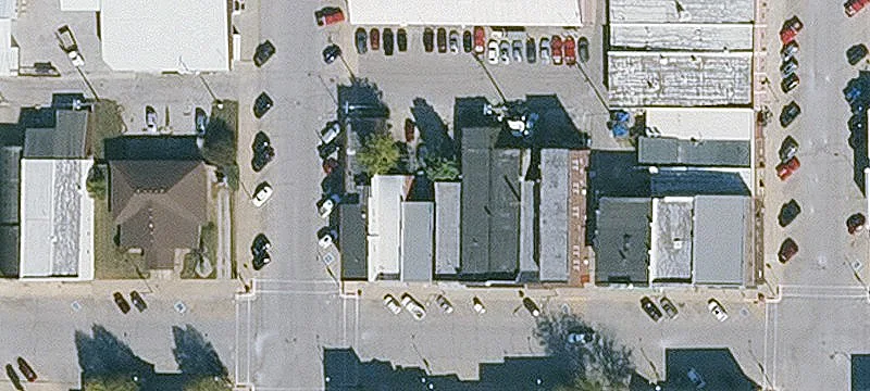 423 Main St
