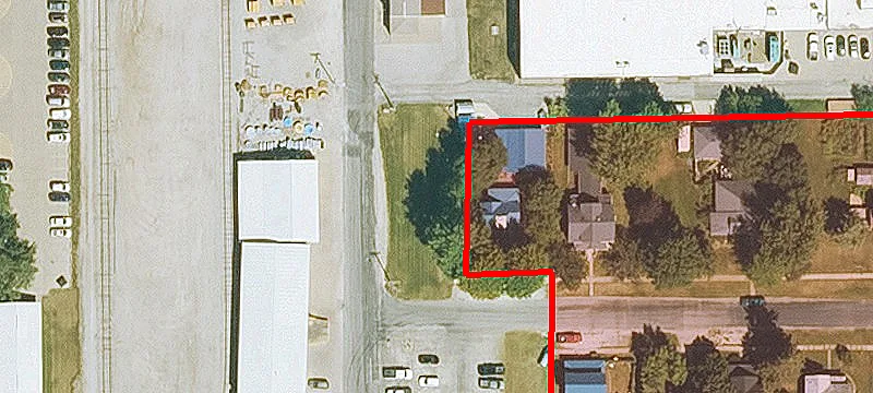 100 Brady St