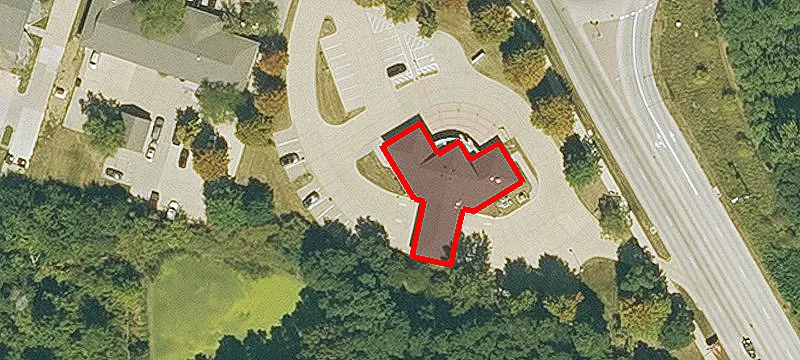 140 Holiday Rd