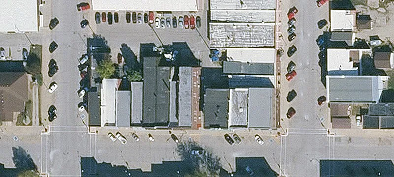 413 Main St