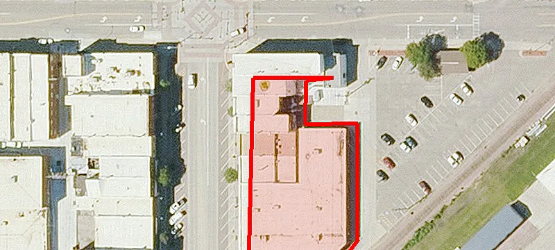 16 Central SE Ave