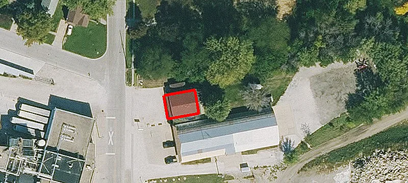 416 Grant Rd