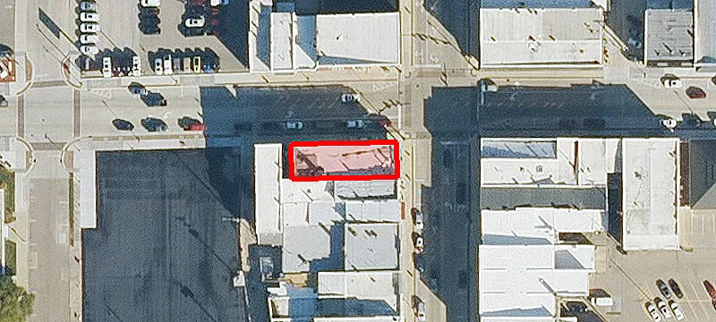 100 Main St