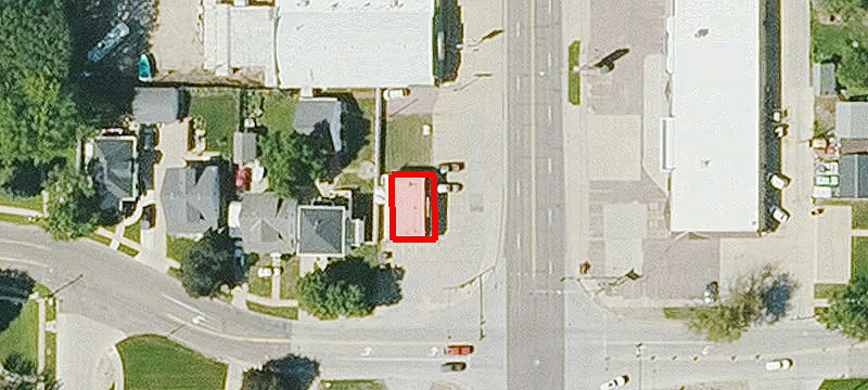11 5th NW Ave