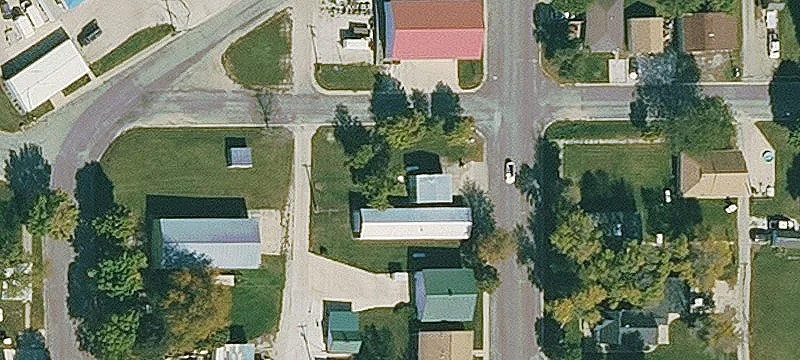 102 4th Ave