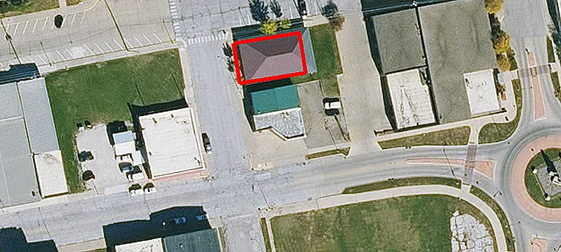 500 1st S Ave