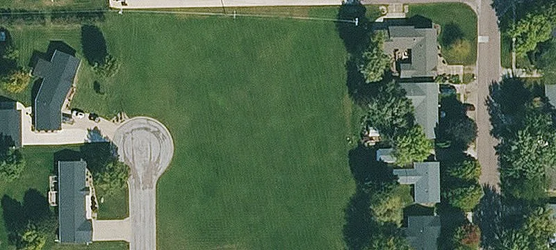 606 Dakota St